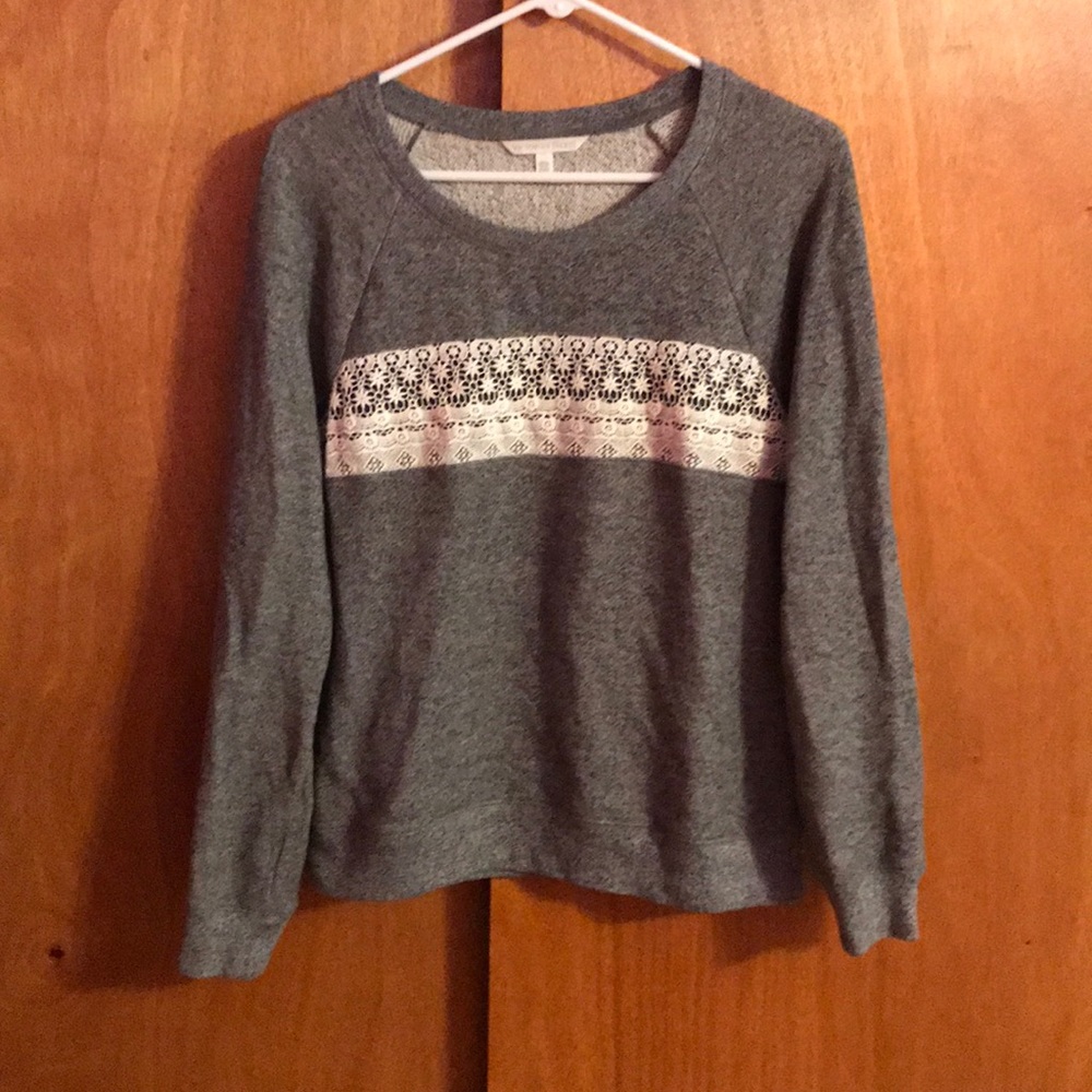 🎀Grey sweater with lace detail across chest
